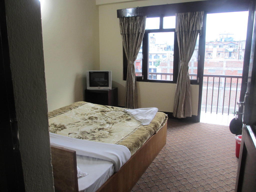 Hotel Himalayan Traveller'S Inn Kathmandu Room photo